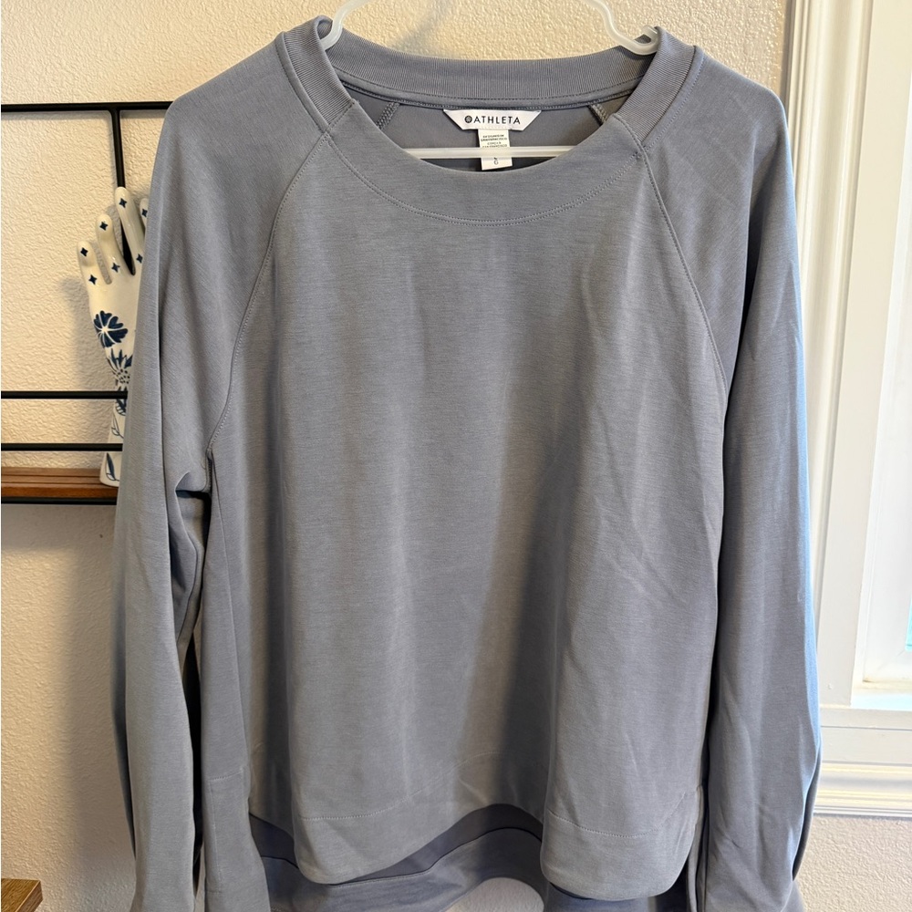 Athleta Blue Grey Crew Neck Top